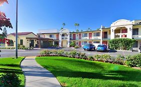 Best Western Lamplighter Inn & Suites at Sdsu